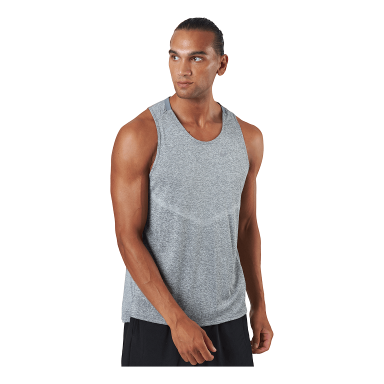 Nike Dri-FIT Rise 365 Men's Running Tank SMOKE GREY/HTR/REFLECTIVE SILV 3 Nike Dri-FIT Rise 365 Men's Running Tank SMOKE GREY/HTR/REFLECTIVE SILV